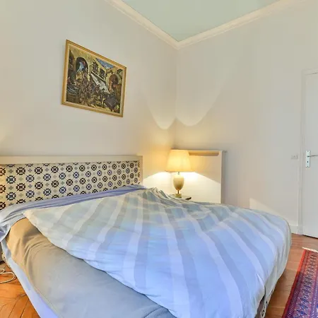 Apartment Charming Near Eiffel Tower Paris